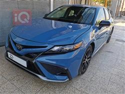 تۆیۆتا کامری